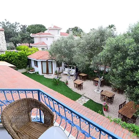 Kekik Alacati Mayko ホテル 2*