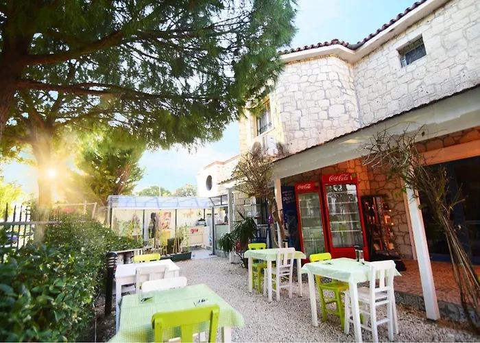 Kekik Alacati Mayko 2*