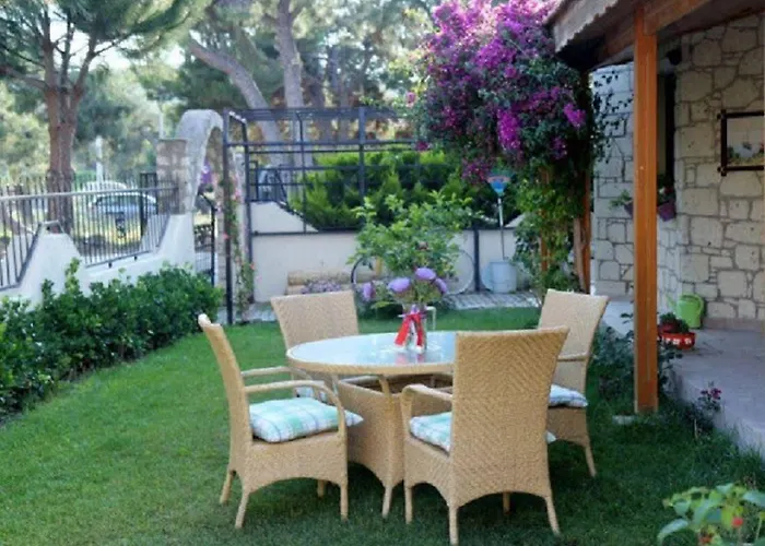 Kekik Alacati Mayko Hotel