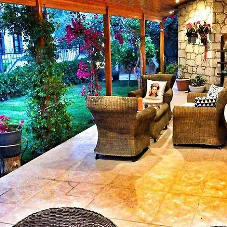 Hotel Kekik Alacati Mayko 2*