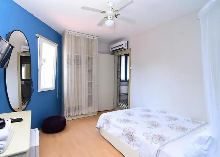 Otel Kekik Alaçatı Mayko 2*