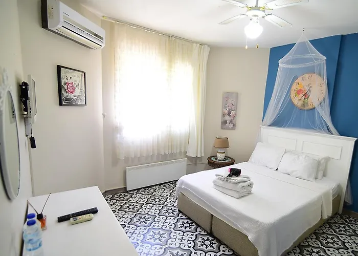 Kekik Alaçatı Mayko 2*